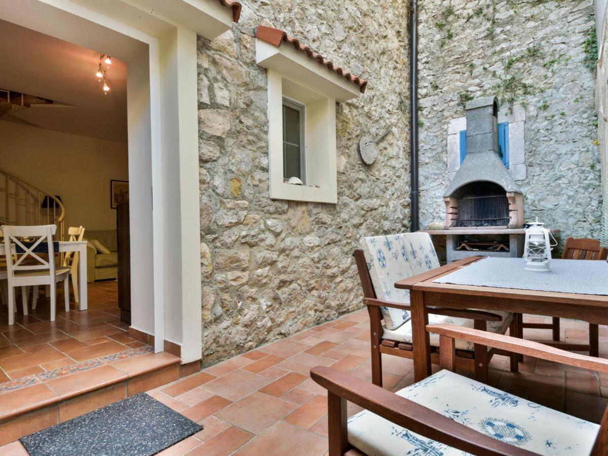 Holiday Home Mali Dvori By Interhome 迪可罗 外观 照片