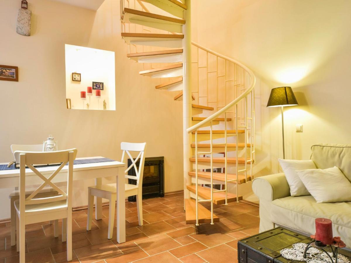 Holiday Home Mali Dvori By Interhome 迪可罗 外观 照片