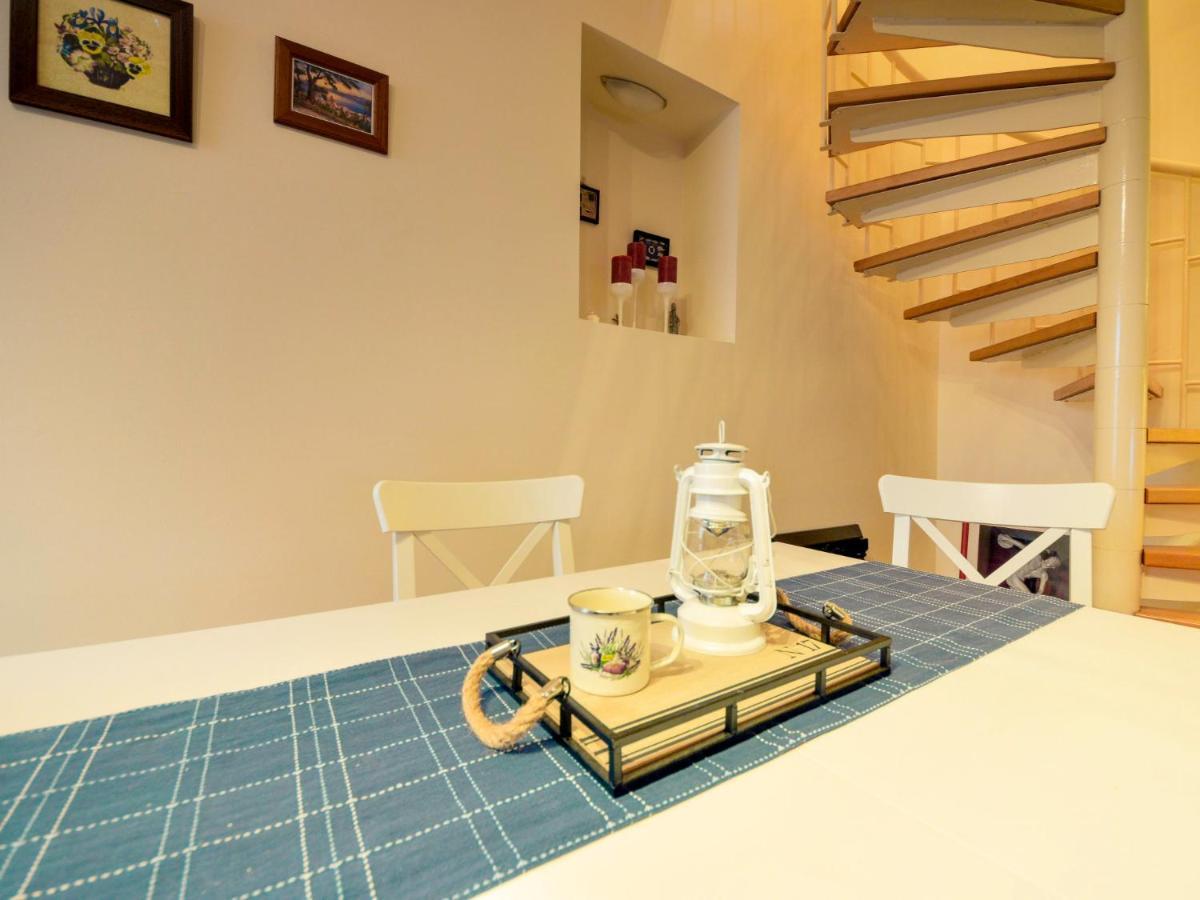 Holiday Home Mali Dvori By Interhome 迪可罗 外观 照片